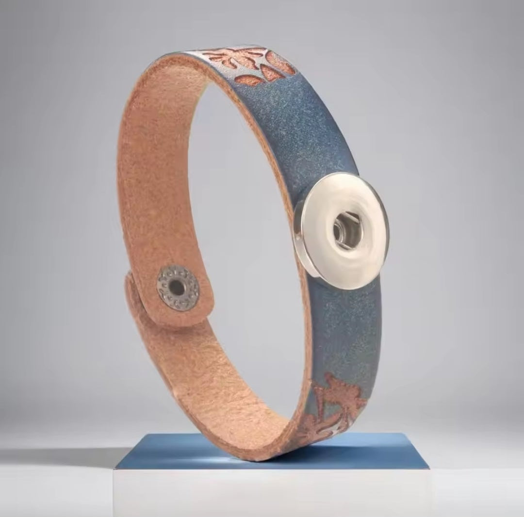 Leather Carved Snapz Bracelet